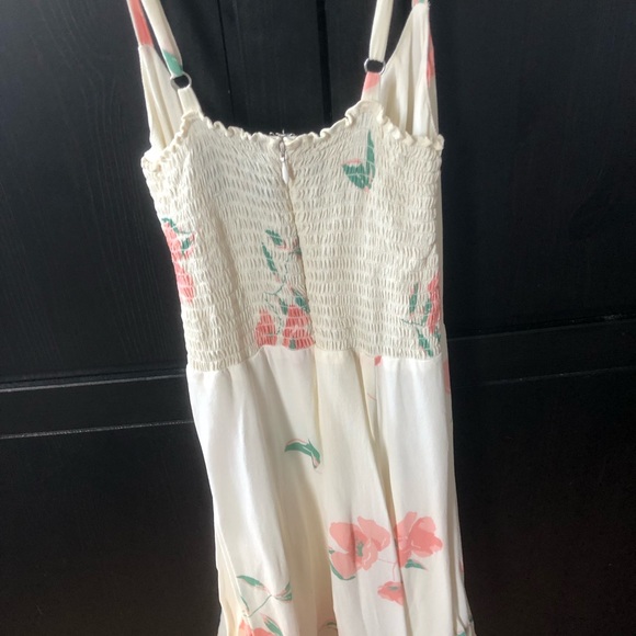 Reformation Tilly Dress - Picture 6 of 7